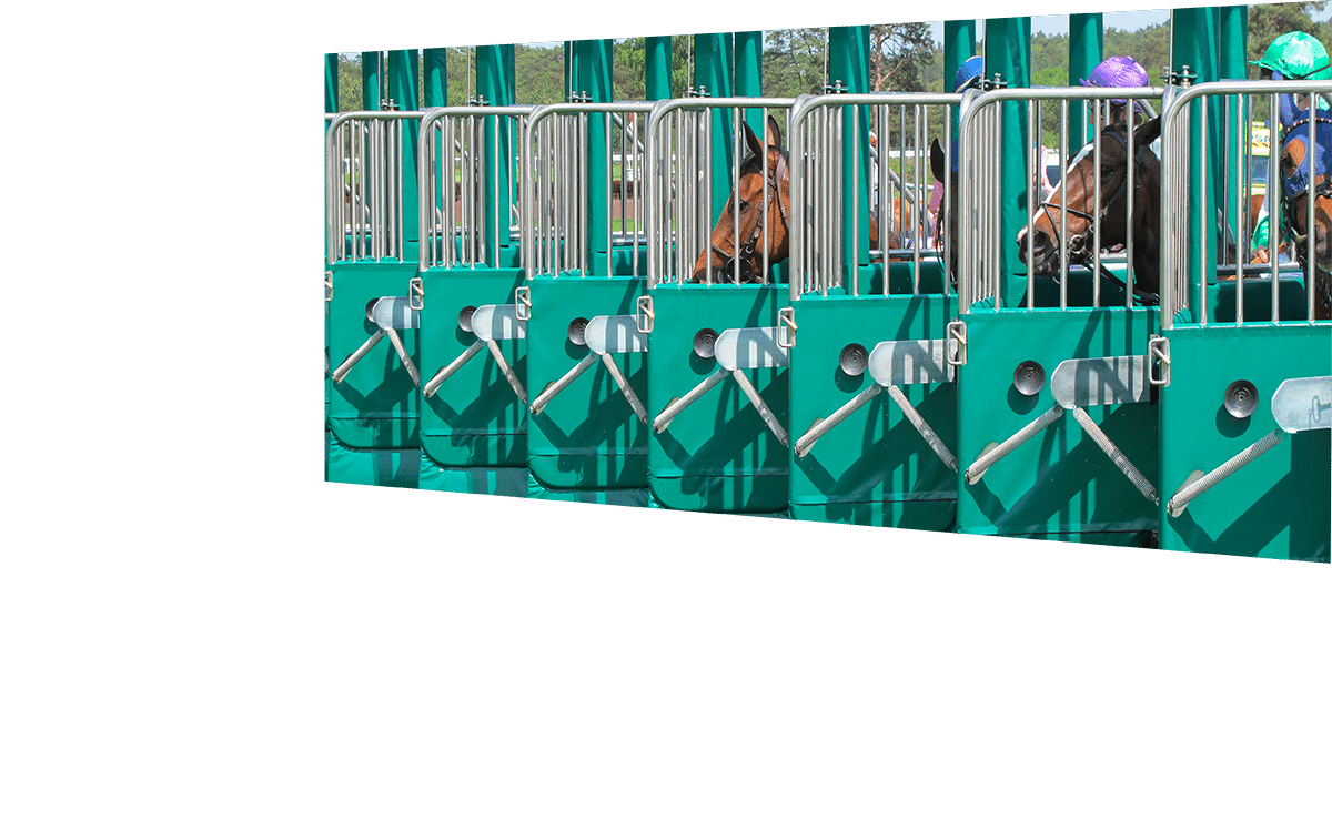 Quiet and reliable opening system in the starting stalls